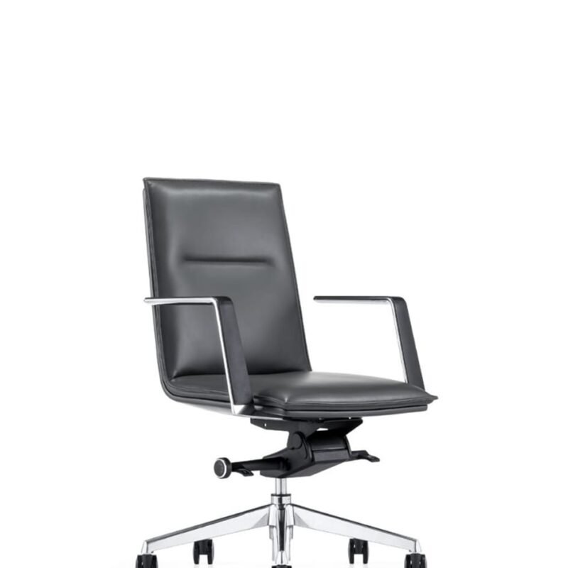 Wholesale office furniture supplier in Dubai, UAE | Executive Leather Chairs